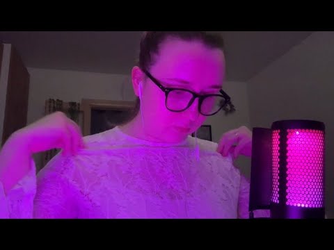 Видео: АСМР скретчинг одежды / шуршание ткани 