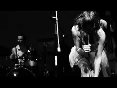 Видео: Серебряная свадьба - я жизнь люблю!