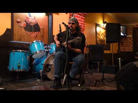 Видео: Ден Назгул - Южный ветер @ Швайн 29.11.2015