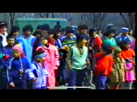Видео: Кто хочет увидеть родных и близких Навруз 1992 год переходим