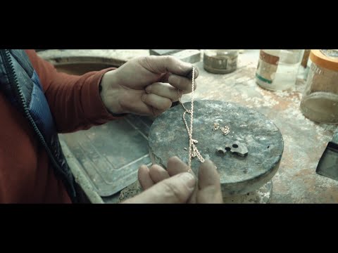 Видео: «Акчаңарды алтын менен сактагыла» / Атайын репортаж / НТС