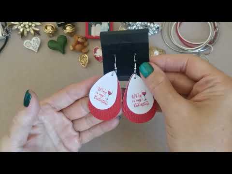 Видео: А сокровища в лоте не заканчиваются: Sarah Cov, Capri , Avon, Pell,  Camco и другие бренды