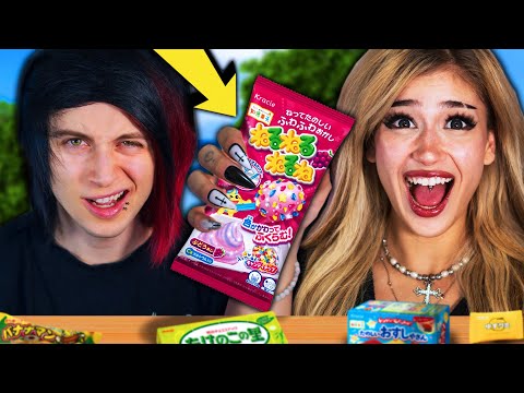Видео: 1лв VS 100лв ЯПОНСКИ СЛАДКИ CHALLENGE!