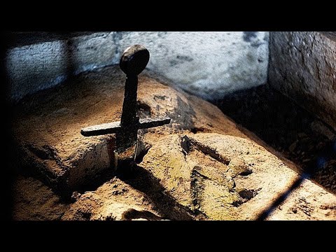 Видео: Самые загадочные и легендарные мечи в мире!