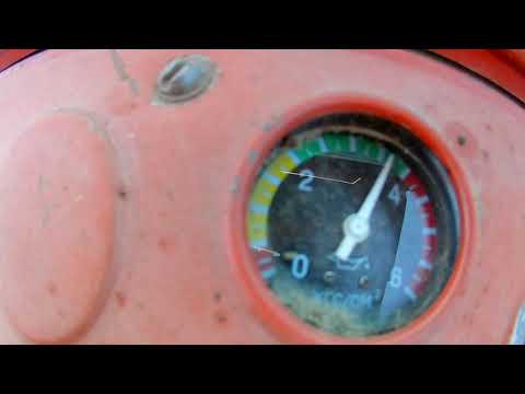 Видео: Т-25 Владимирец. Давление двигателя.  Пахота самодельным плугом 3-30