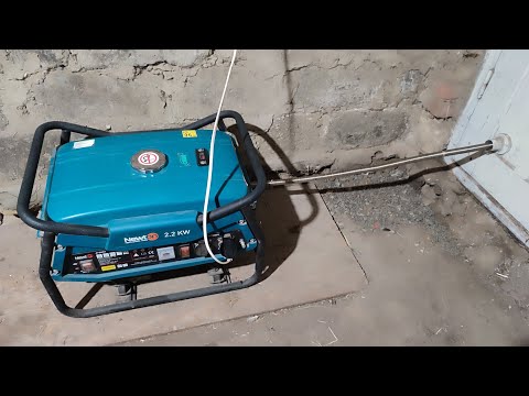 Видео: Альтернативная выхлопная труба для генератора если нет специальной гофры.