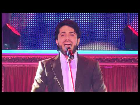 Видео: Тимур Рахманов   Люблю до безумия под осенн тимур