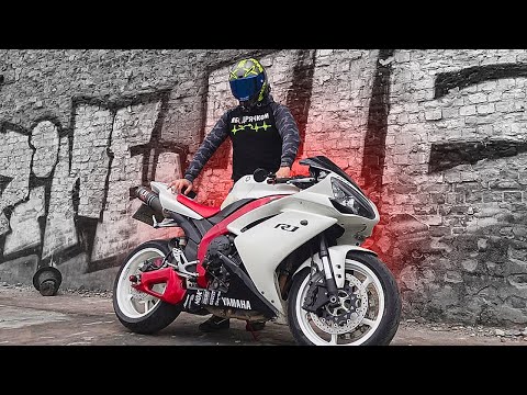 Видео: ЧЕСТНЫЙ обзор YAMAHA R1 ОБМАНУЛИ при покупке МОТОЦИКЛА