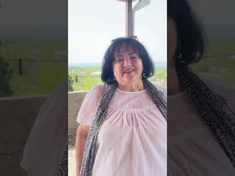 Видео: Грузия, Село Манави, 45 км от Тбилиси. Знакомство с хозяйкой дома