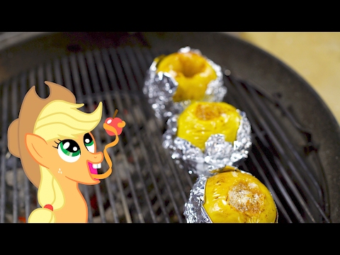 Видео: Яблоки в меду. Дачный десерт.