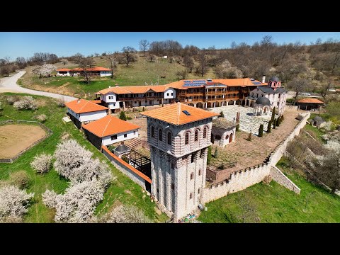 Видео: Гигински - Църногорски манастир „Свети Свети Козма и Дамян“ - Giginski   Tsernogorski monastery