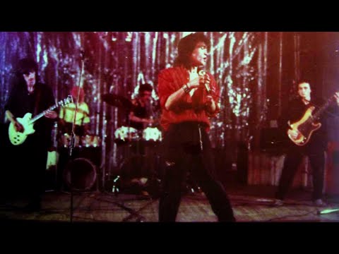 Видео: Кино - Хочу перемен (Мы ждем перемен) (Live, 1986)