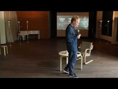 Видео: Что сложнее снимать: игровое или документальное кино? Режиссер Евгений Григорьев.