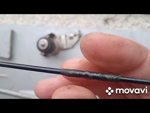 Видео: Ремонт спиннинга Major Craft Crostage углеволокном.