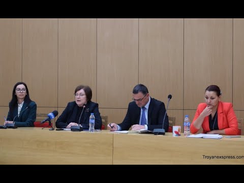 Видео: Пресконференция на Донка Михайлова и нейният екип, 06.11.2025