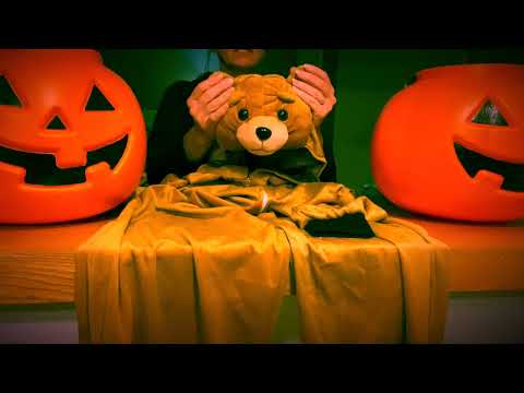Видео: ASMR — Ролевая игра в магазине на Хэллоуин — Softly Spoken