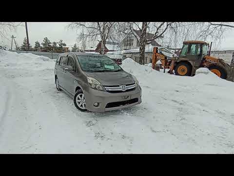 Видео: Toyota Isis Platana 2011г,1.8л,111000км в Н. Новгороде