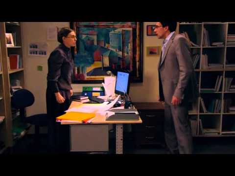 Видео: Как воспитать секретаршу