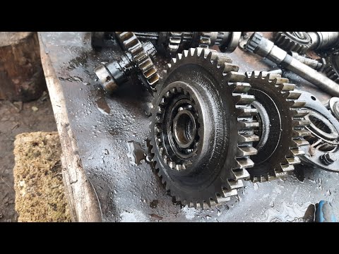 Видео: Мойка и дефектовка КПП Мтз 82