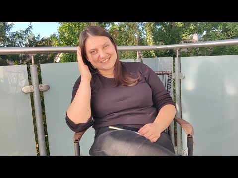 Видео: Кем работает Оксана?Как живет