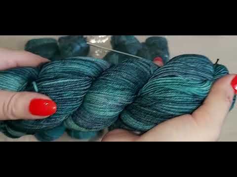 Видео: СУМАСШЕДШИЕ НОВИНКИ НОСОЧНОЙ ПРЯЖИ!!!