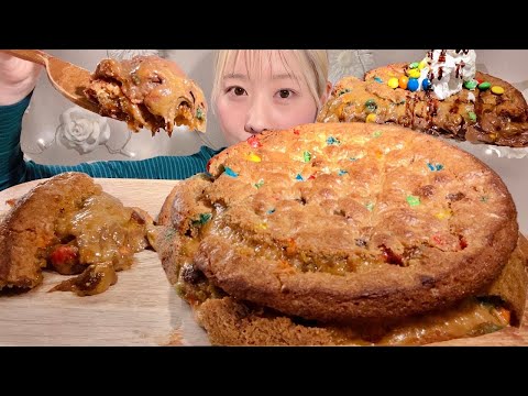 Видео: ASMR Пирог с печеньем M&M Nutella【русские субтитры】【Mukbang/ Eating Sounds】