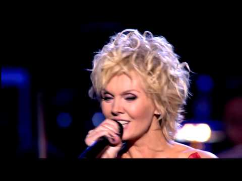 Видео: Валерия - Любовь настала (Юбилейный концерт "Русские романсы", ГКД, 2011)