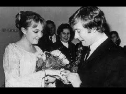 Видео: Свадебные фотографии советских актеров
