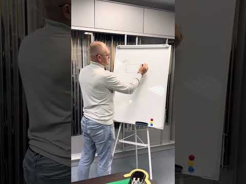Видео: Как хранить бильярдный кий