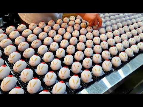 Видео: Мастер изготовления конфет в форме кролика - корейская уличная еда