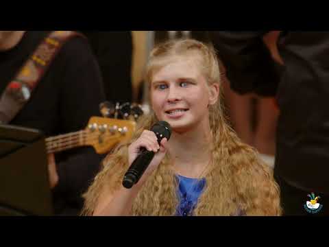 Видео: Гала-концерт фестиваля «Белый Пароход» 2022: песня «Радуйся»