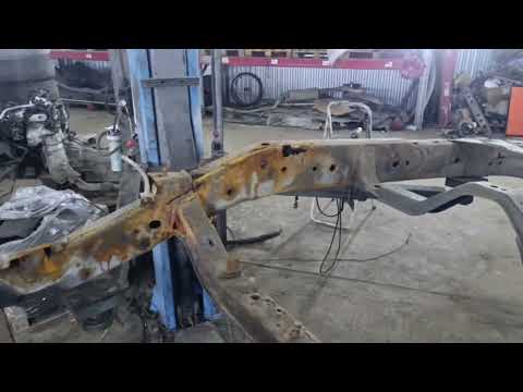 Видео: Ремонт рамы Nissan pathfinder