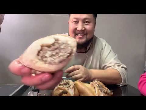 Видео: Торгууд Болдоотой Mongolian Mukbang  #mukbang #mukbangasmr #Mongolianmukbang #(Говийн цагаан шувуу)