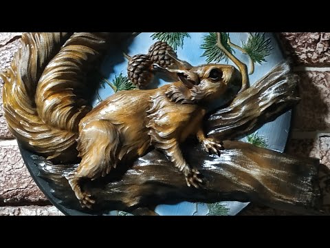 Видео: Декоративное гипсовое панно Белка. Покраска.