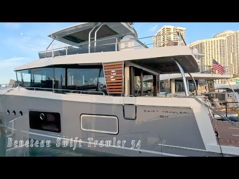 Видео: Beneteau Swift Trawler 54 — мощная яхта для приключений и комфорта! 🛥️✨
