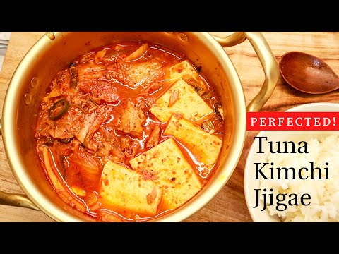 Видео: Как приготовить: кимчи-чигэ с тунцом | Идеальный рецепт — просто следуйте!