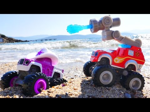 Видео: Чудо-машинки Вспыш и Старла едут на пляж. Видео для детей