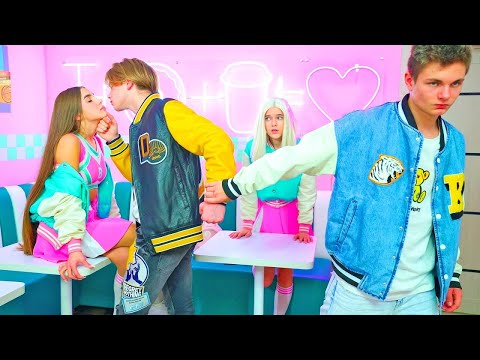 Видео: Нема везе са навијачицама у Дајаниној школи! | Школска љубав!