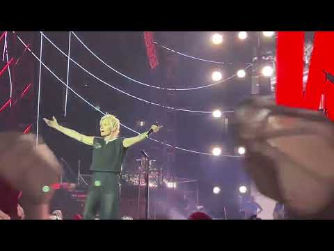 Видео: Диана Арбенина. Любовь. 07.06.2025. Москва, Лукойл Арена (Спартак). 9 ч.