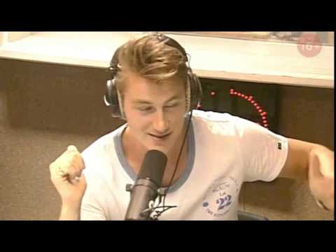 Видео: Алексей Воробьев на радио Маяк в программе Родина