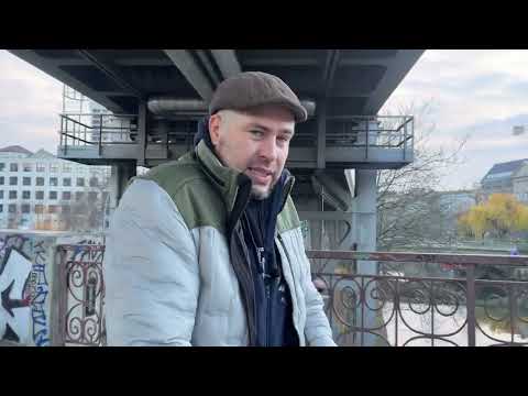 Видео: Асфальтовый мед. Откуда мед в городе? Медоносная база Берлина