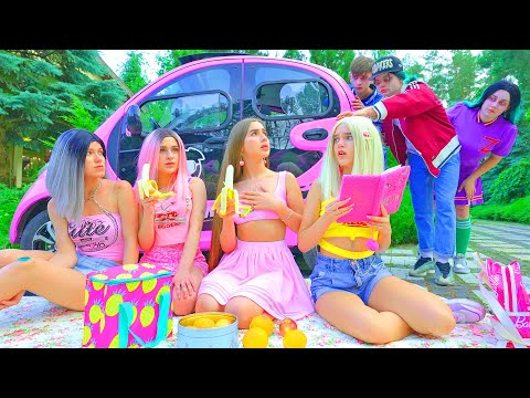Видео: ДИАНА НЕ ЗНАЕТ ЧТО ЗАДУМАЛ ЗИП!!! КОМАНДА ЧЕРЛИДЕРШ BUNNY В ОПАСНОСТИ!!!СТРАННЫЕ СОСЕДИ РАЗОЗЛИЛИСЬ!