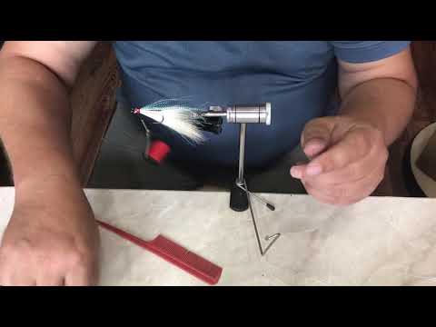 Видео: Джиг-стример из козьего меха