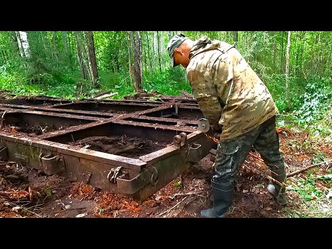 Видео: НАШЕЛ ПЛАТФОТМУ И ПИЛЮ ПОТИХОНЬКУ! ВТОРЫЕ СУТКИ В ТАЙГЕ. Вездеход рвёт кардан от нагрузки!