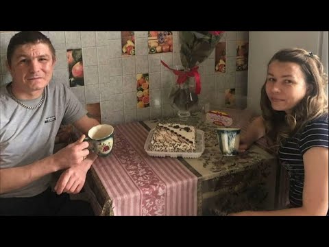 Видео: РЕЦЕПТ ЛАПША ДОМАШНЯЯ И ДЕНЬ РОЖДЕНИЯ ИРИШКИ