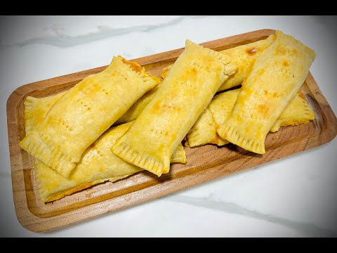 Видео: Мой рецепт гайанского сырного рулета #вкусно #гайанскийрецепт #слоеный #выпечка #маслянистый