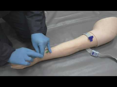 Видео: Катетеризация периферической вены