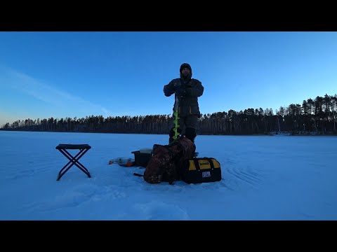 Видео: Озеро Чебаркуль в декабре 2020года. Рыбалка на жерлицы.