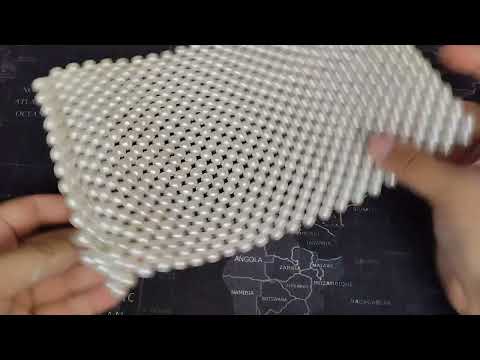 Видео: 🔴 Шкатулка из бусин 5. Или как я плету шкатулку из бусин на камеру. Шкатулка для драгоценностей.