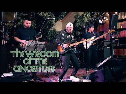 Видео: Макс Дорбеко - Мудрость предков и @KOSMAXband (live мансарда клуба Алексея Козлова)